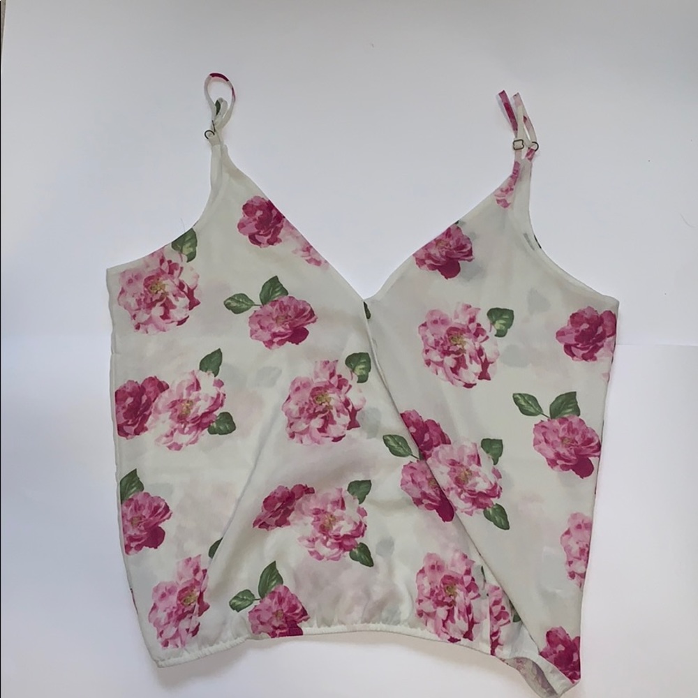 FOREVER21 FLORAL CAMISOLE BLOUSE
